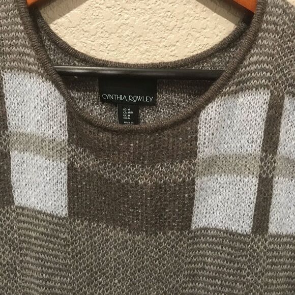 Cynthia Rowley Gray Sweater - Picture 2 of 5